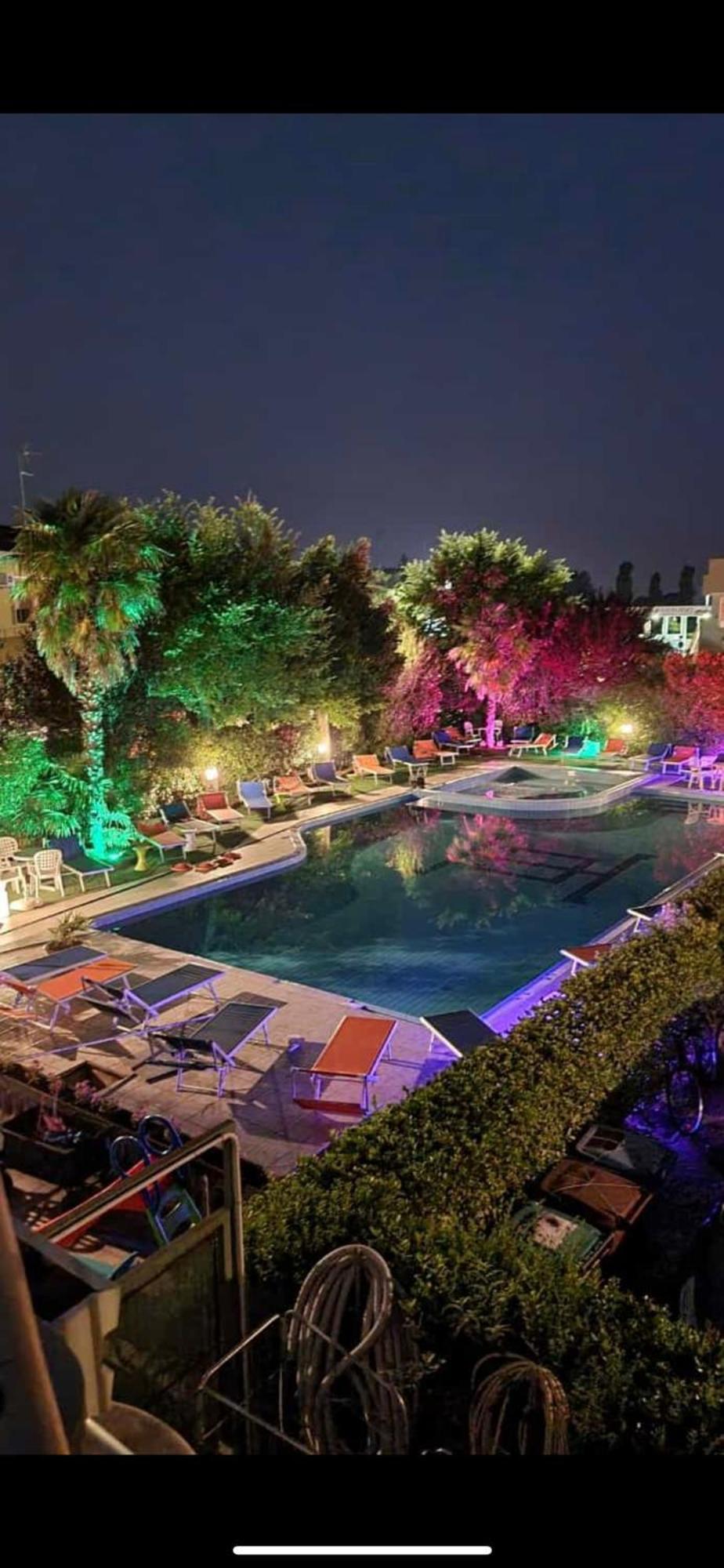 Hotel Centrale เอราเกลอามาเร ภายนอก รูปภาพ
